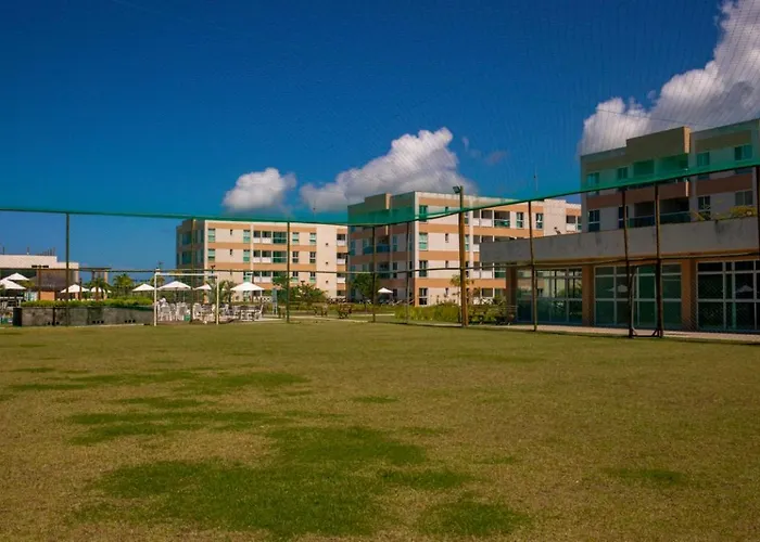 Flat Terreo Muro Alto Condomínio Clube com Sala Reversível para segundo quarto Pôrto das Galinhas